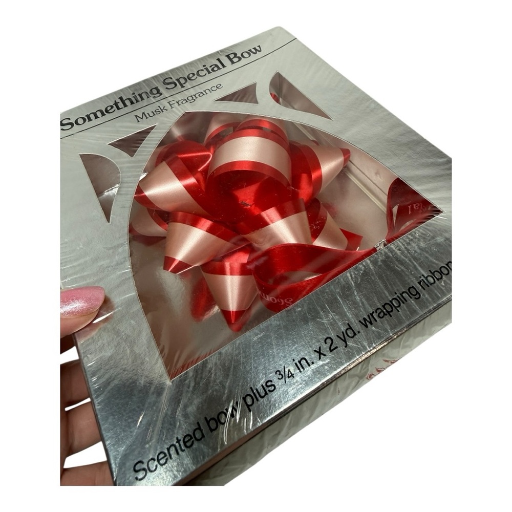 Vintage Something Special Scented Gift Bow Musk Fragrance Ribbon Set NIB 1978